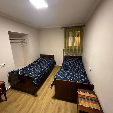 Ghazaryan Appartement Jerevan Buitenkant foto